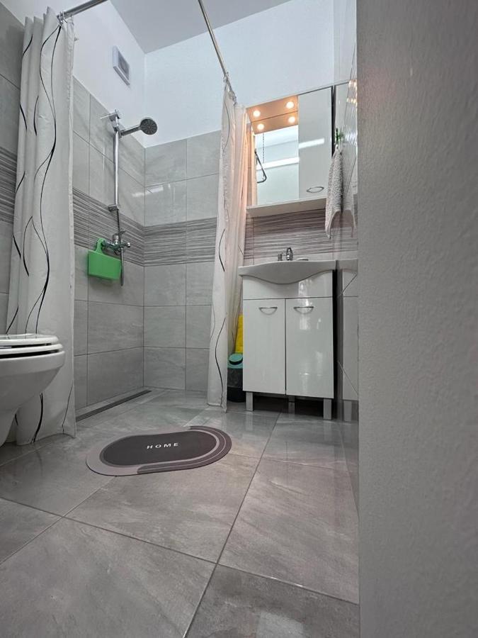 Ines Studioapp PUY Exterior foto