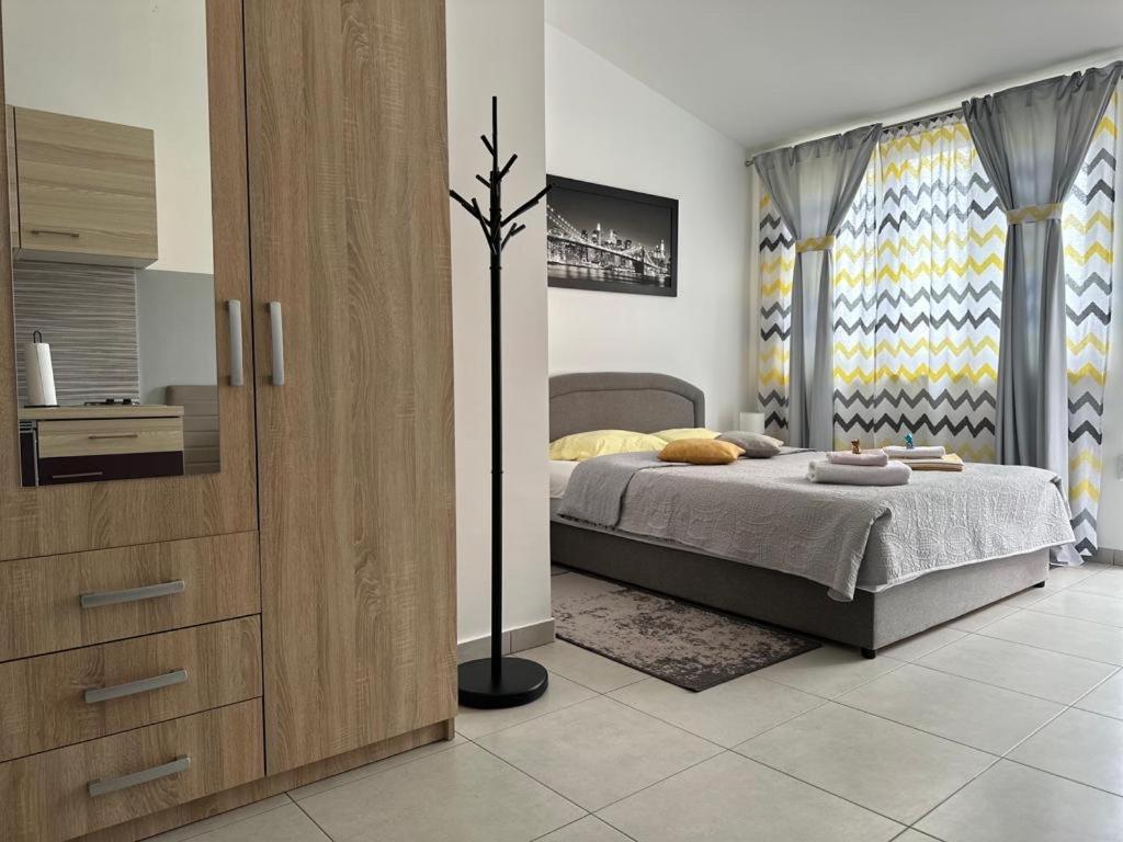 Ines Studioapp PUY Exterior foto